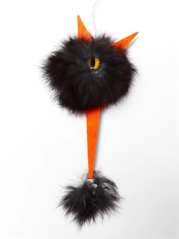 Дразнилка - удочка из меха кролика &laquo;Монстрик&raquo;, на деревянной палочке, цвет МИКС