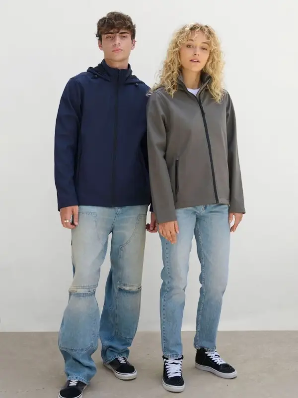 Куртка софтшелл с капюшоном женская Race Women, темно-серая, размер S Куртка софтшелл с капюшоном женская Race Women, темно-серая, размер S