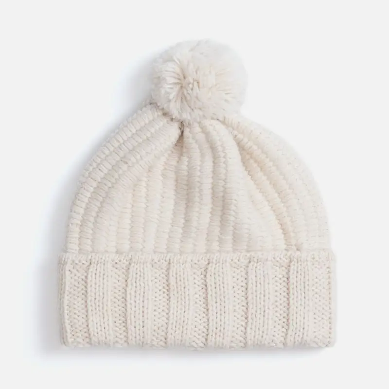 Шапка Frissonelle, жемчужно-белая Шапка Frissonelle, жемчужно-белая