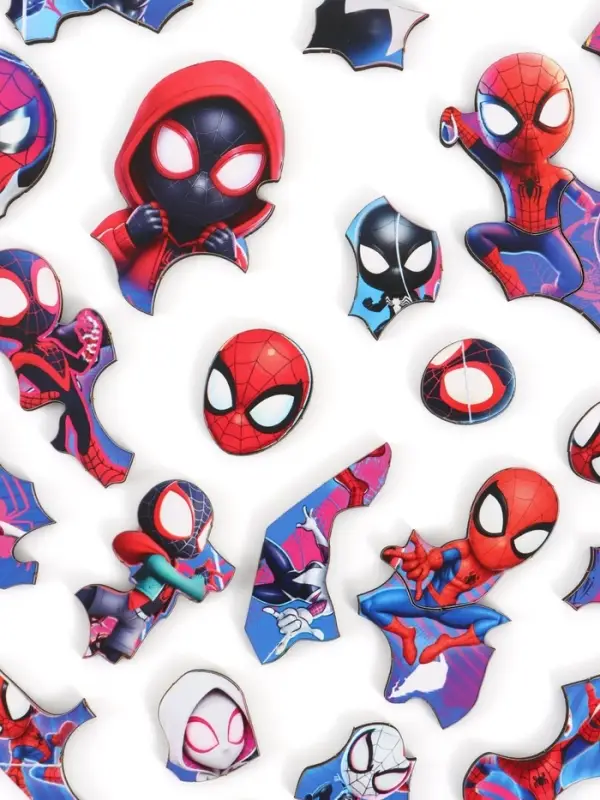 Фигурный деревянный пазл &laquo;Красный герой&raquo;