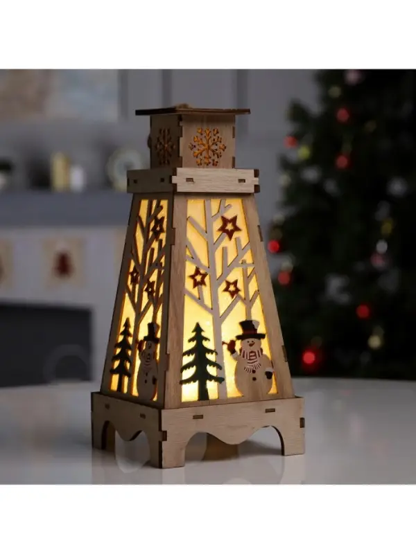 Светодиодная фигура &laquo;Снеговик в лесу&raquo; 13.5&times;19&times;13.5 см, дерево, от батареек LR1130&times;3, свечение тёплое белое