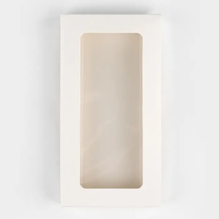 Коробка для шоколада «Молочная», с окном, 9,4 х 1.7 х 18.4 см Коробка для шоколада «Молочная», с окном, 9,4 х 1.7 х 18.4 см