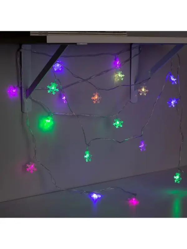 Гирлянда &laquo;Нить&raquo; 5 м с насадками &laquo;Снежинки большие&raquo;, IP20, прозрачная нить, 20 LED, свечение мульти (RG/RB), мигание, 220 В