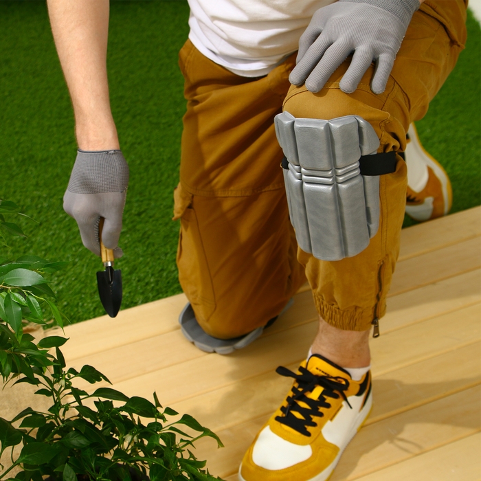 Наколенники защитные, универсальные, 19 × 16.5 см, серые Наколенники защитные, универсальные, 19 × 16.5 см, серые