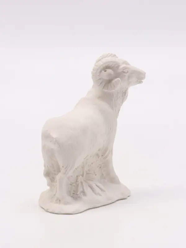Фигурка декоративная &laquo;Коза на лужайке&raquo;, неокрашенный, 8&times;7&times;4 см, белая