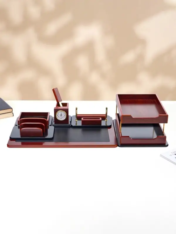 Набор настольный 7 в 1 (карандашница, подставка для ручек, визитница, часы Д-010, этажерка, нож)