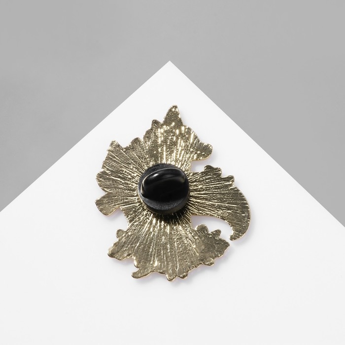 Значок «Япония» лис, цветной в золоте Значок «Япония» лис, цветной в золоте