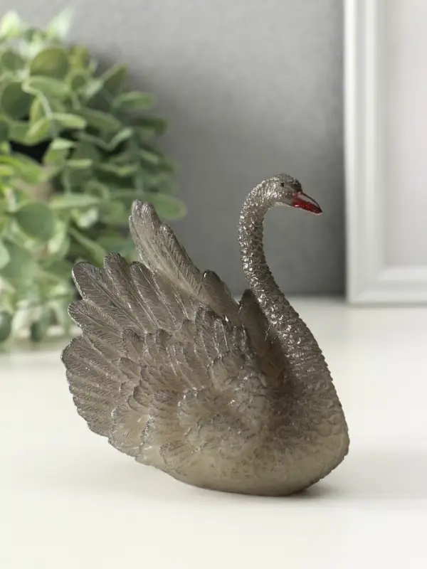 Фигурка для чайной церемонии Фигурка для чайной церемонии "Белая лебедь" меняет цвет 11х10х8 см