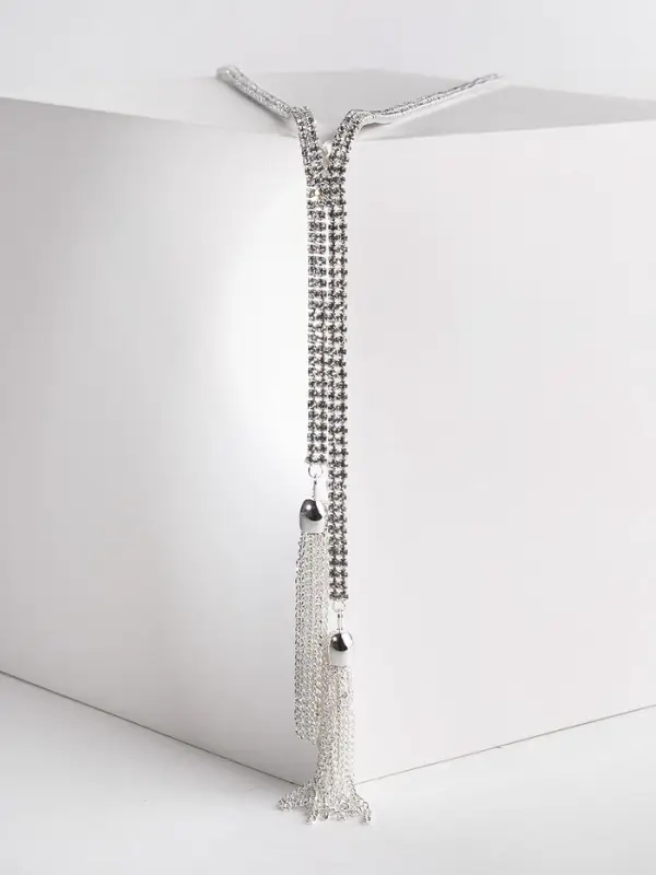 Гарнитур 2 предмета: кулон, серьги &laquo;Элегантность&raquo;, кисточки, белые в серебре, 50 см