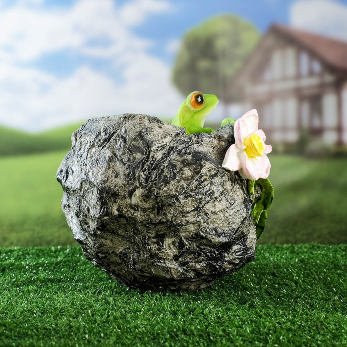 Фигурное кашпо Фигурное кашпо "Лягушка на камне" 22х20х18см