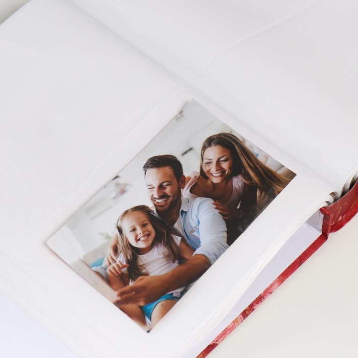 Фотоальбом на 200 фото 13х18 см Фотоальбом на 200 фото 13х18 см "Цветочная фреска" золото, в коробке МИКС 5,8х23,7х29,8 см