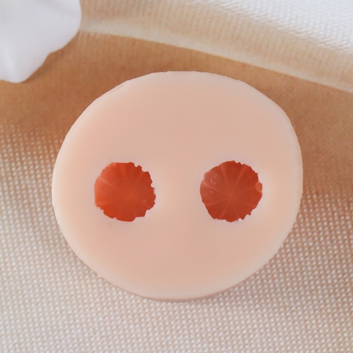 Новогодний молд силикон Новогодний молд силикон "Мандаринки" изделие 1,7х1,7х1,5 см