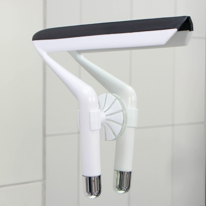 Водосгон с держателем на вакуумной присоске, 23,5×20,5×2 см Водосгон с держателем на вакуумной присоске, 23,5×20,5×2 см