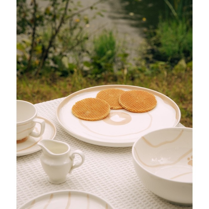 Тарелка фарфоровая обеденная SL Home «Гато», d=28 см, цвет белый Тарелка фарфоровая обеденная SL Home «Гато», d=28 см, цвет белый