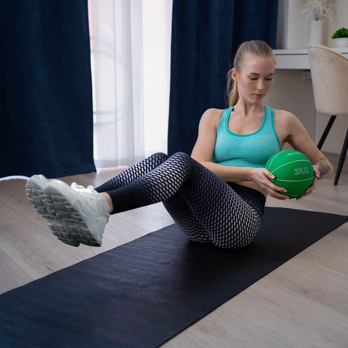 Медицинбол ONLYTOP, 3 кг, цвет зелёный Медицинбол ONLYTOP, 3 кг, цвет зелёный