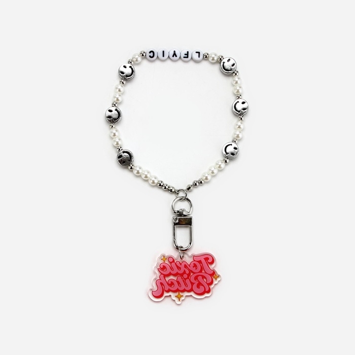 Брелок бусы для ключей «Toxic bitch», 15 х 4.3 см Брелок бусы для ключей «Toxic bitch», 15 х 4.3 см