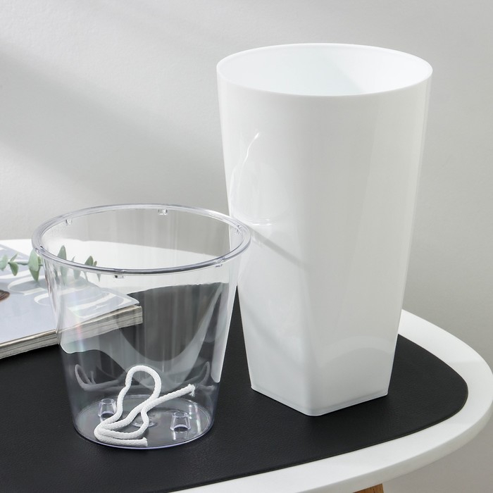 Кашпо для цветов со вставкой «Грейс», 2,7 л (1,5 л), цвет белый Кашпо для цветов со вставкой «Грейс», 2,7 л (1,5 л), цвет белый