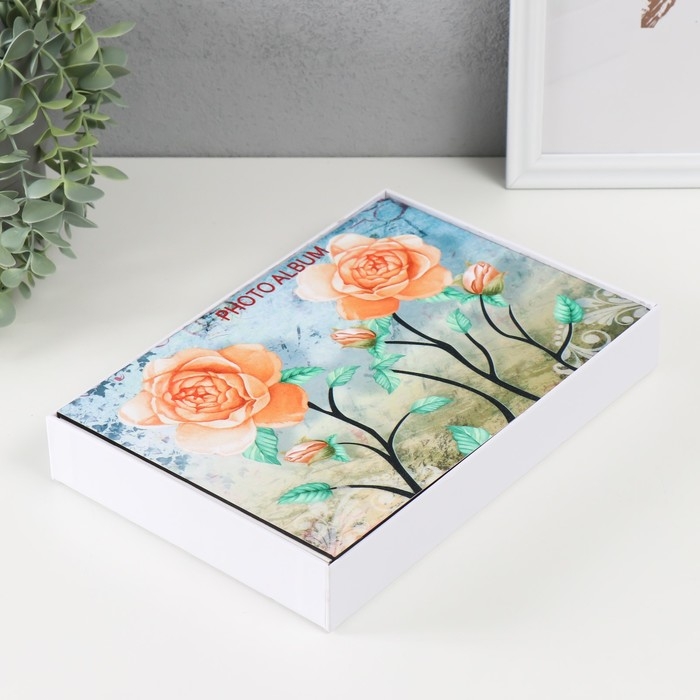 Фотоальбом на 50 фото 15х20 см Фотоальбом на 50 фото 15х20 см "Жёлтые розы" в коробке, блёстки 25,5х4х18 см