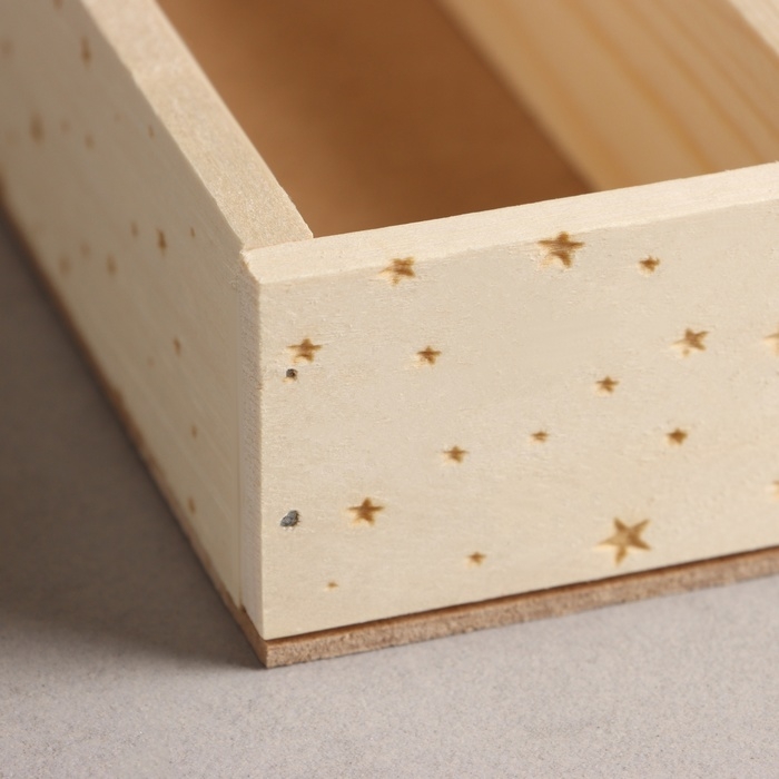 Кашпо деревянное, 27.5×20×4.5 см  Кашпо деревянное, 27.5×20×4.5 см "Be happy", 2 отдела, гравировка