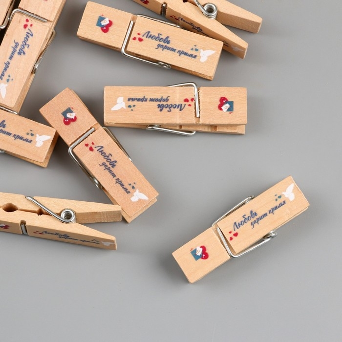 Декор для творчества дерево Декор для творчества дерево "Прищепка - Любовь дарит крылья" набор 10 шт