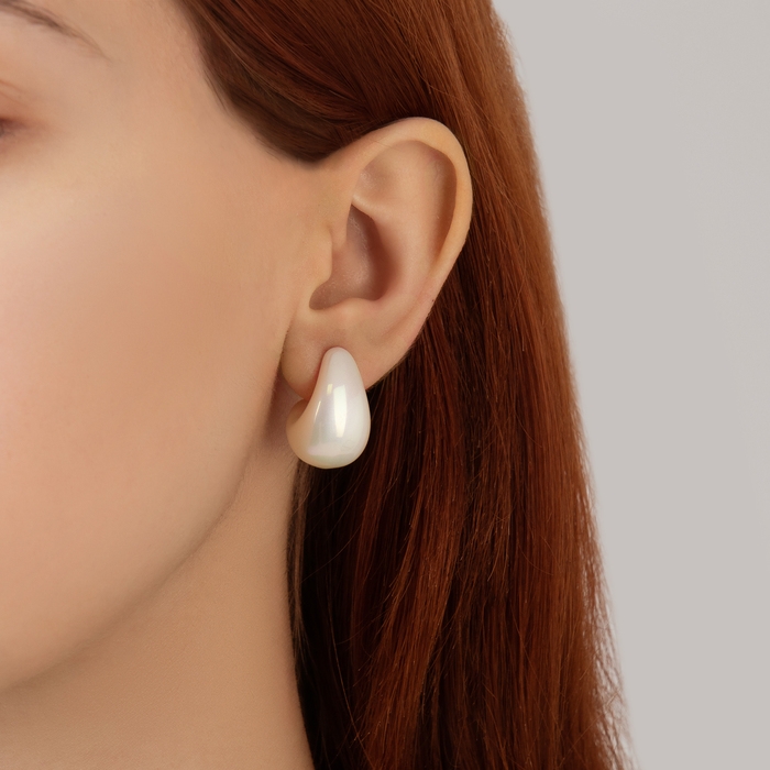 Серьги пластик «Капля» гладкие мини, цвет белый Серьги пластик «Капля» гладкие мини, цвет белый