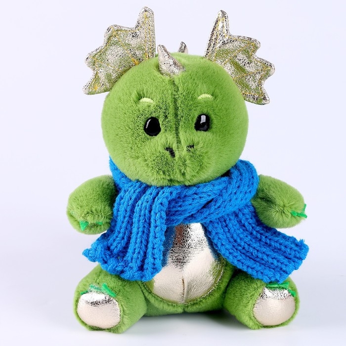 Новогодняя мягкая игрушка «Дракоша в шарфе» Новогодняя мягкая игрушка «Дракоша в шарфе»