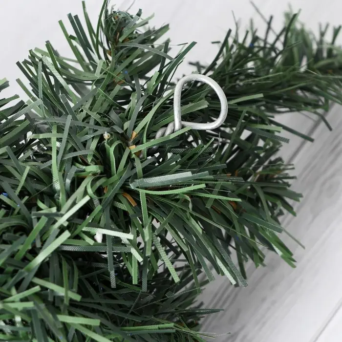 Искусственная ёлка настенная &laquo;Зимнее волшебство. Звёзды шишки&raquo;, 45 см, золото, ПВХ ветки отгибаются