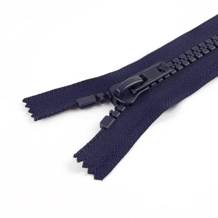 Молния «Трактор», №10, неразъёмная, замок автомат, 18 см, тёмно-синяя Молния «Трактор», №10, неразъёмная, замок автомат, 18 см, тёмно-синяя