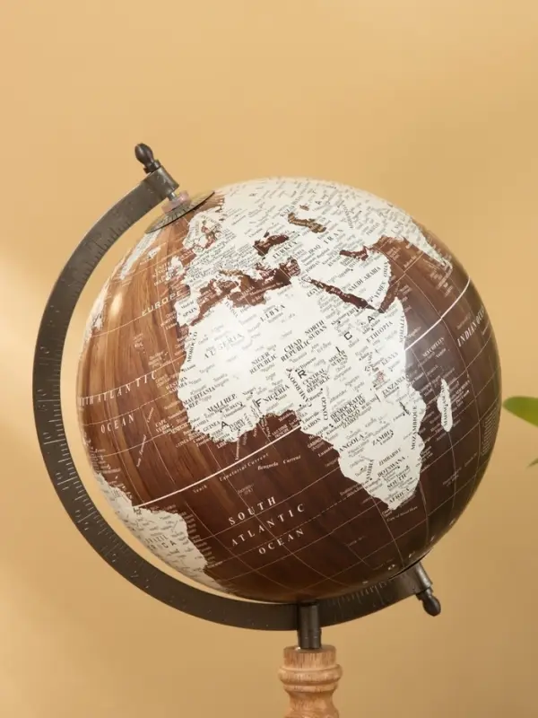 Глобус сувенирный 23х20х35 см, подставка дерево