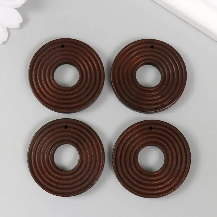 Декор для творчества дерево "Круги" тёмно-коричневый 4х4х0,5 см