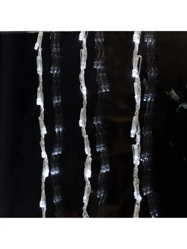 Гирлянда &laquo;Водопад&raquo; 2&times;1.5 м, IP20, прозрачная нить, 400 LED, свечение белое, 8 режимов, 220 В