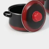 Набор эмалированных кастрюль &laquo;Кармен&raquo;, 3 шт.: 2 л, 4 л, 5.5 л, индукция, чёрный, красный