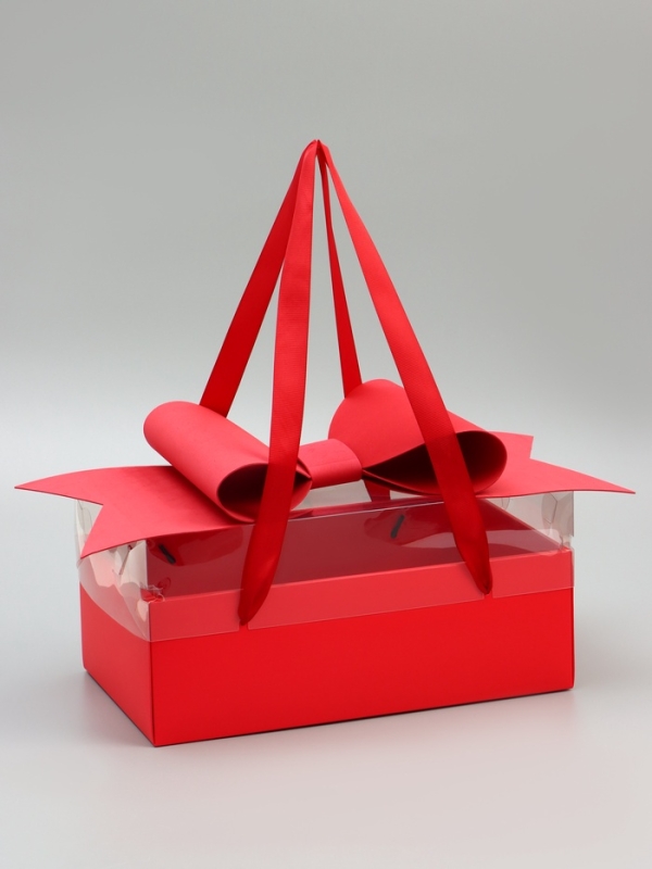 Коробка подарочная с бантом, ручками и прозрачной крышкой 35 х 21 х 15 см Красная Коробка подарочная с бантом, ручками и прозрачной крышкой 35 х 21 х 15 см Красная