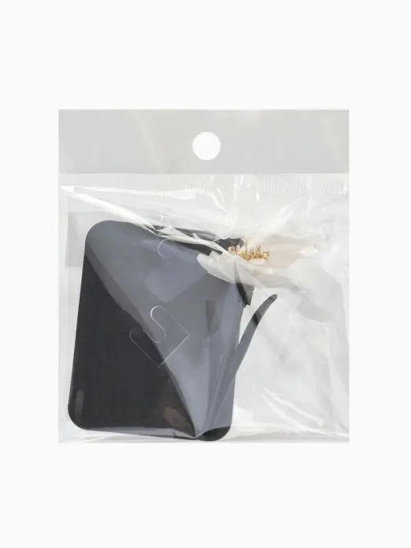 Брошь &laquo;Цветок&raquo; нежный, жемчуг, цвет бело-зелёный в золоте