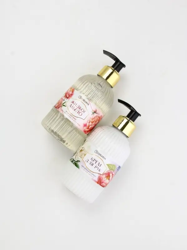 Подарочный набор «Любимому учителю», мыло для рук 300 мл, крем для рук 300 мл, Чистое счастье Подарочный набор «Любимому учителю», мыло для рук 300 мл, крем для рук 300 мл, Чистое счастье