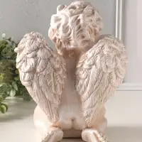 Фигура полистоун "Ангел улыбается" высота 29 см