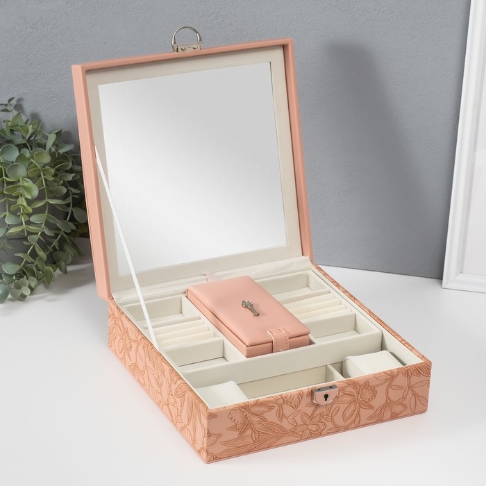 Шкатулка кожзам для украшений "Цветы" тиснение, розовая 25х25х8 см