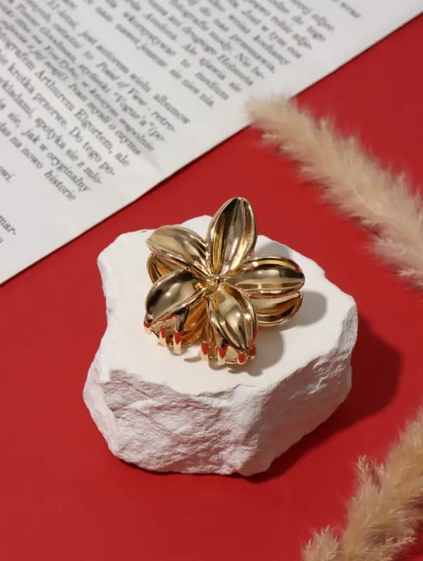 Краб для волос "Лейла море" цветок, 5,5 см, золото