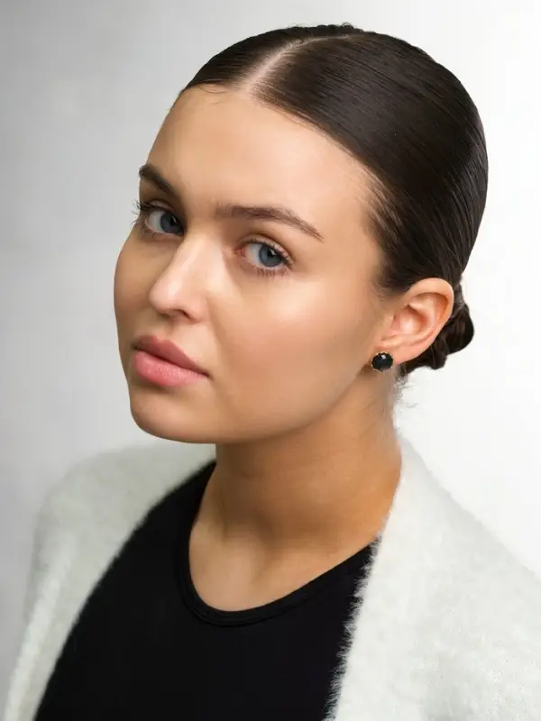 Серьги пусеты 12 пар One year, сердцем к сердцу, цветные в золоте