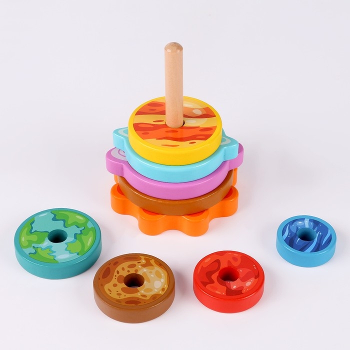 Деревянная пирамидка «Космос», 16 см Деревянная пирамидка «Космос», 16 см