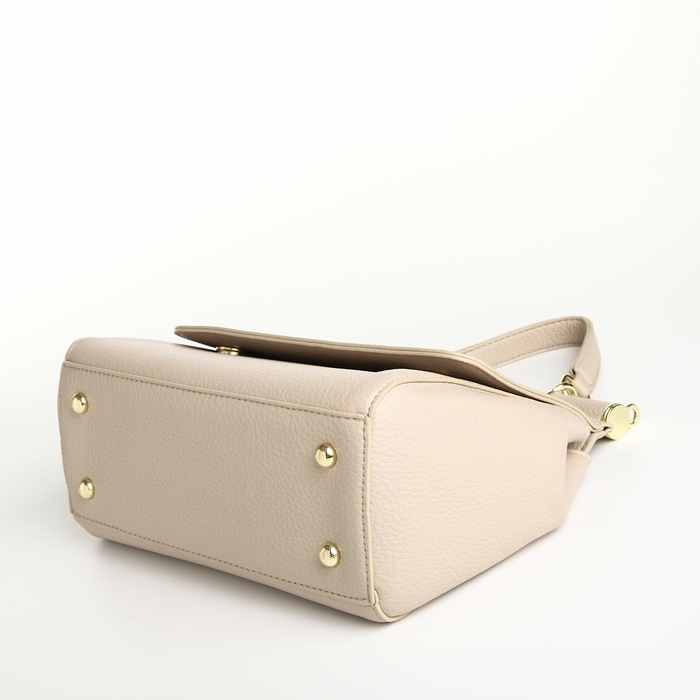 Сумка женская на магните TEXTURA, маленький размер, цвет молочный Сумка женская на магните TEXTURA, маленький размер, цвет молочный