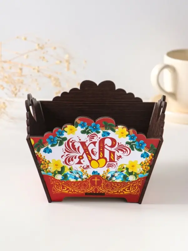 Конфетница квадратная или подставка под пасхальный кулич №3.  10х13х13,5 см