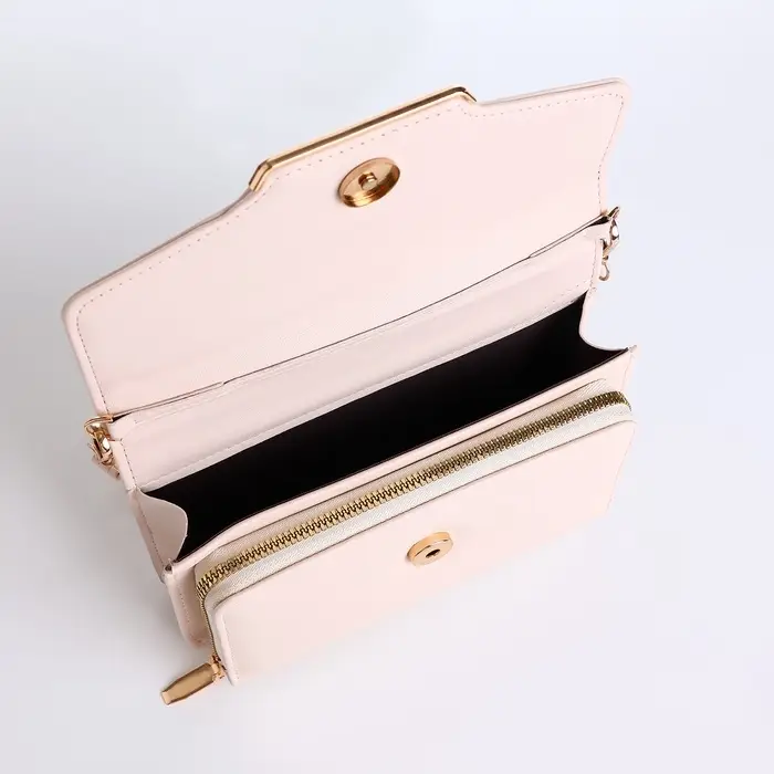 Сумка женская мессенджер на магнитах, 20&times;4&times;13 см, молочная