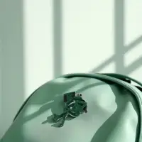 Значок &laquo;Лягушонок&raquo;, с магнитофоном, зелёный