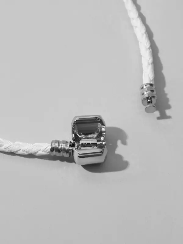 Браслет-основа для шармов &laquo;Бусинка&raquo;, L=18 см, белый в серебре