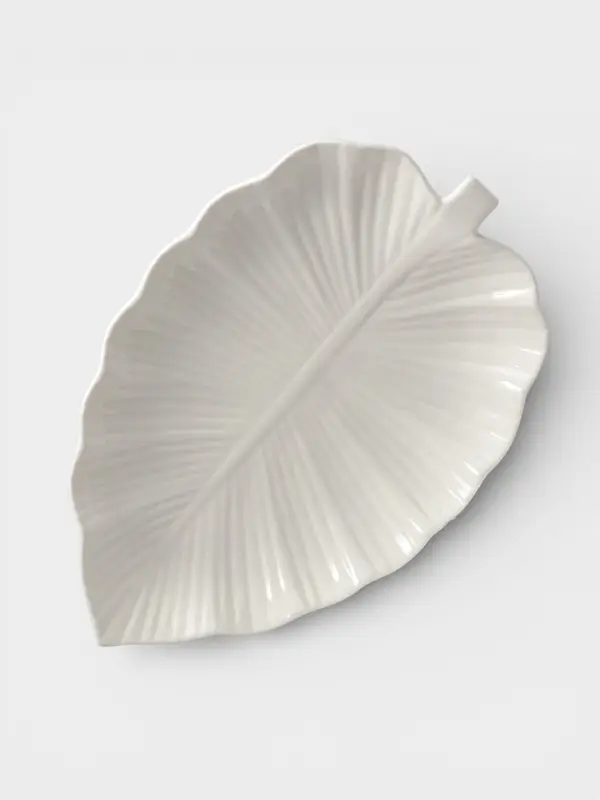 Блюдо Magistro &laquo;Лист Бланш&raquo;, 31&times;22&times;3.5 см, фарфор, белое