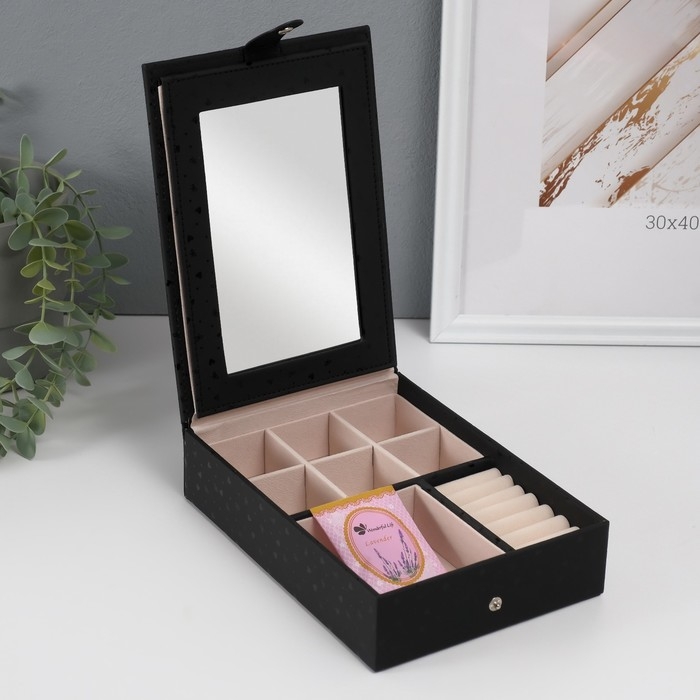 Шкатулка кожзам для украшений с зеркалом Шкатулка кожзам для украшений с зеркалом "Сердечки" чёрная матовая тиснение 15х21,5х5,5 см 1052445