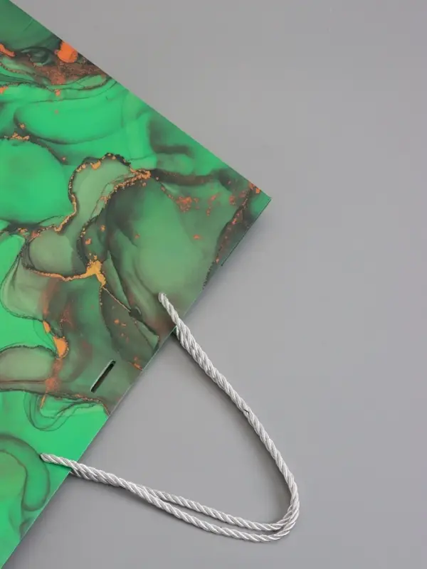 Пакет подарочный "Мрамор", зеленый с бантиком, 32 х 25 х 11 см