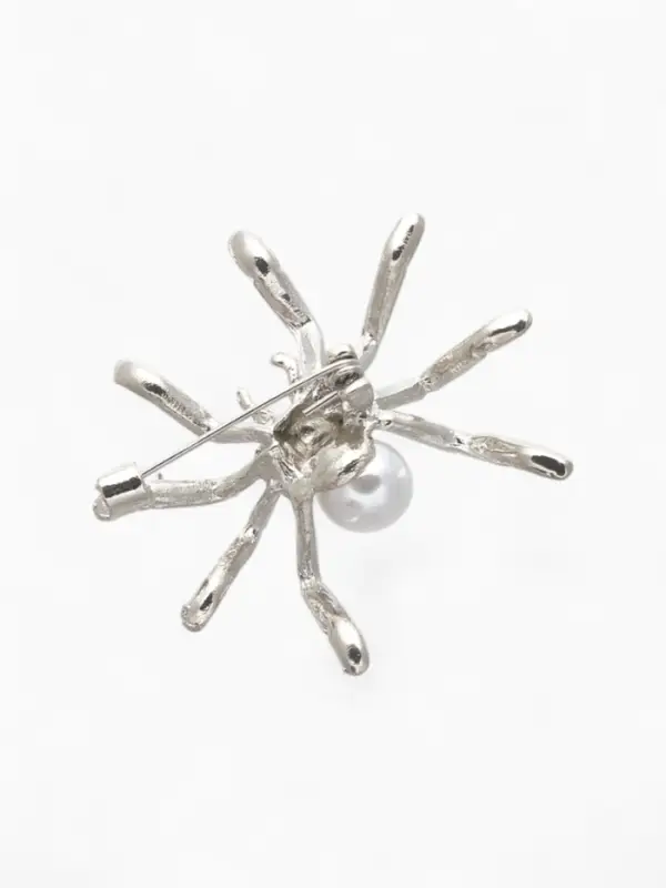 Брошь &laquo;Паук&raquo;, жемчужинка, белая в серебре