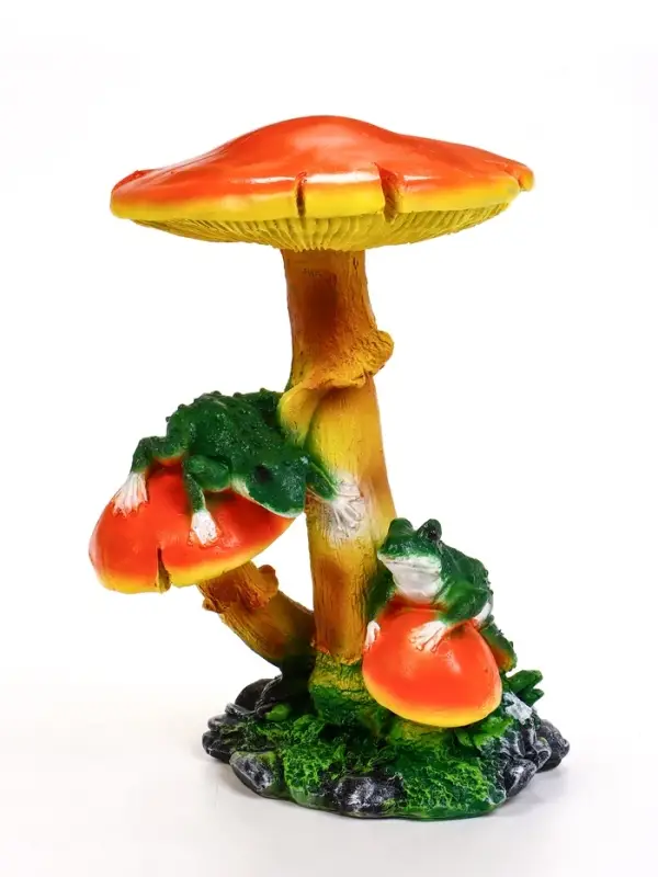 Садовая фигура из полистоуна &laquo;Грибы с лягушками&raquo;, 25&times;30&times;43 см